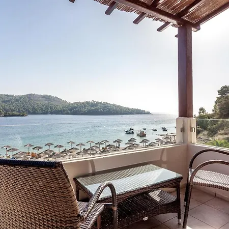 The Ionisi Otel Panormos (Skopelos)