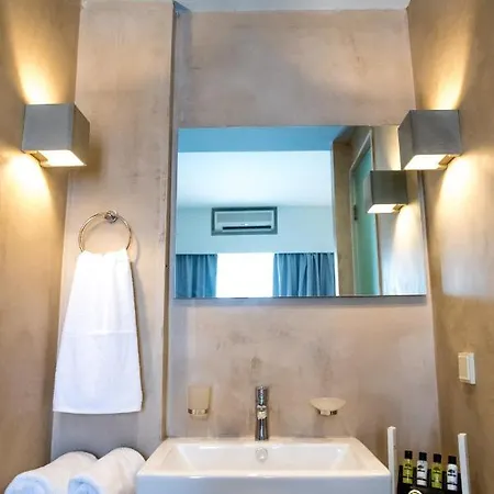 Otel The Ionisi