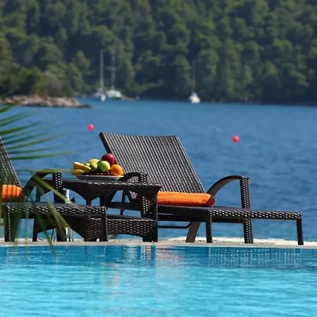 Otel The Ionisi Panormos (Skopelos)